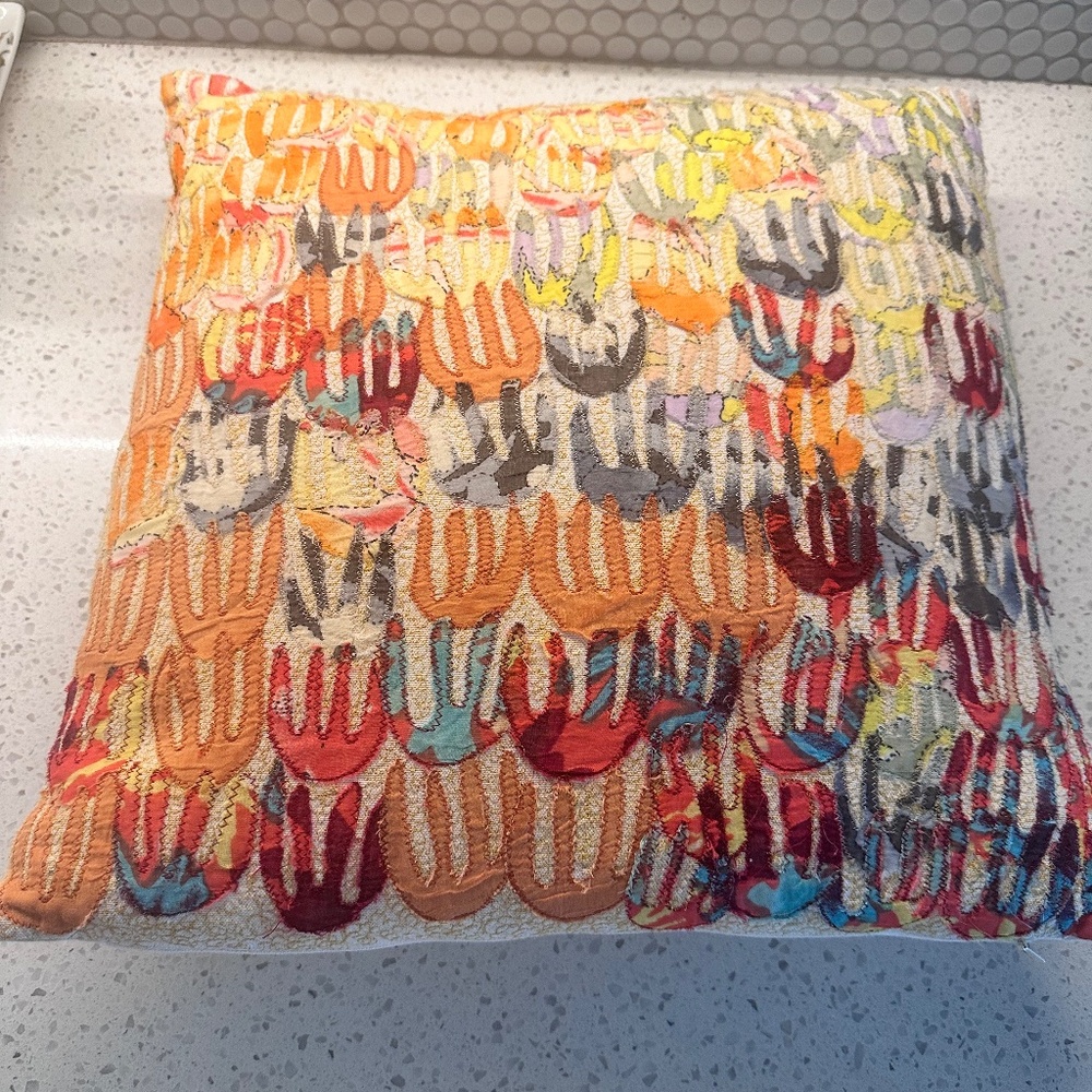 17 inch cotton pillow with insert purchased in Dubai